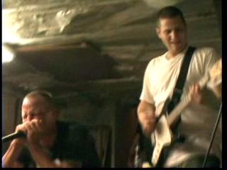 WAKE UP SCREAMING: A VANS WARPED TOUR DOCUMENTARY Video - MVD Music Video