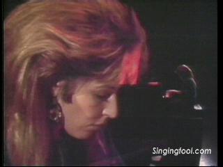 play video on Singing Fool