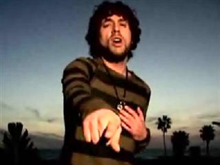 play video on Singing Fool