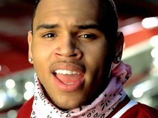 Chris Brown: KISS KISS