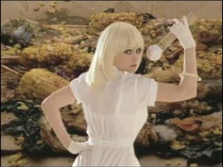 play video on Singing Fool
