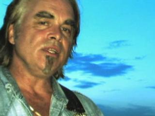 Hal Ketchum - IN FRONT OF THE ALAMO