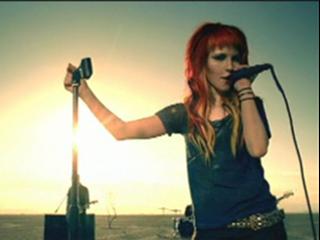 play video on Singing Fool