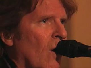 play video on Singing Fool