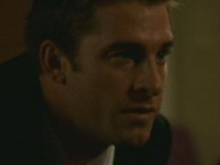 Watch The Strangers: James Finds Krsten Cowering In The Bedroom