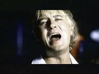 play video on Singing Fool