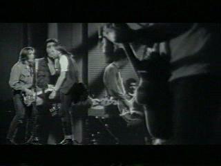 play video on Singing Fool