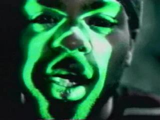 play video on Singing Fool