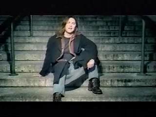 play video on Singing Fool