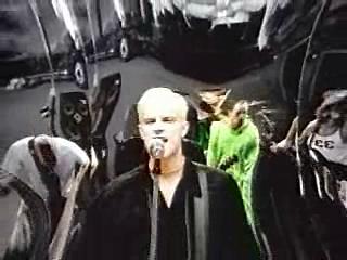 play video on Singing Fool