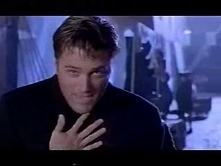 play video on Singing Fool