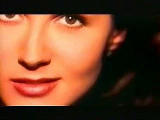 play video on Singing Fool