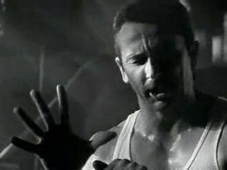 play video on Singing Fool
