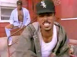 play video on Singing Fool