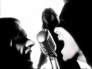 play video on Singing Fool