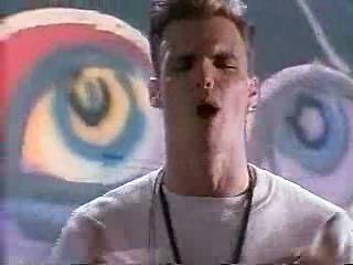 play video on Singing Fool
