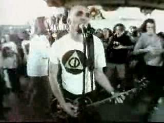 play video on Singing Fool