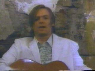 play video on Singing Fool