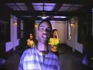 play video on Singing Fool
