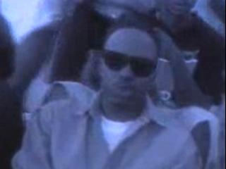 play video on Singing Fool