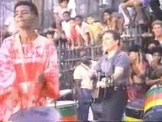 play video on Singing Fool