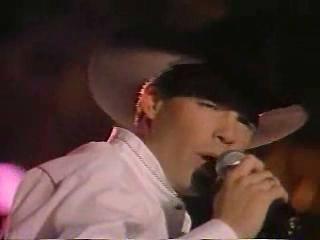 play video on Singing Fool