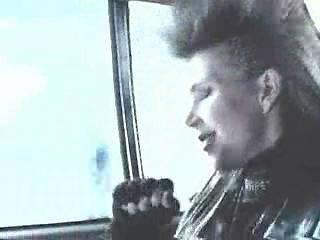 play video on Singing Fool
