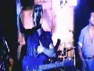 play video on Singing Fool
