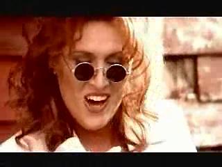 play video on Singing Fool