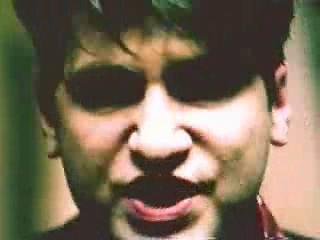 play video on Singing Fool