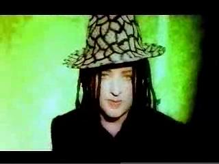 play video on Singing Fool