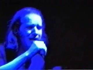 play video on Singing Fool