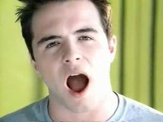 play video on Singing Fool