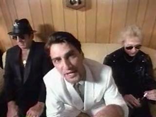 play video on Singing Fool