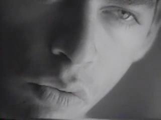 play video on Singing Fool