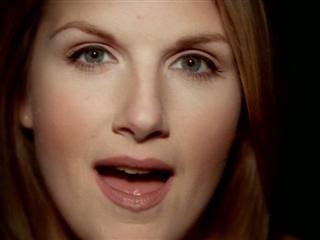 play video on Singing Fool
