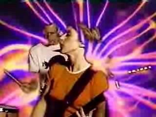 play video on Singing Fool