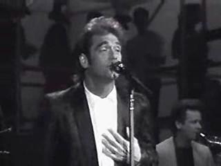 play video on Singing Fool