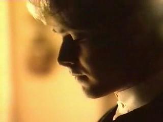 play video on Singing Fool