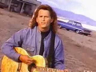 play video on Singing Fool
