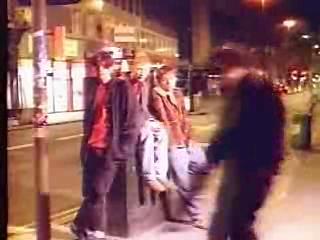 play video on Singing Fool