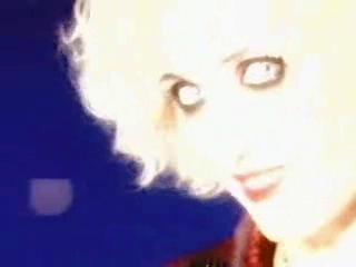 play video on Singing Fool