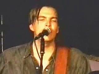 play video on Singing Fool