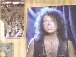 play video on Singing Fool