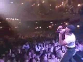 play video on Singing Fool