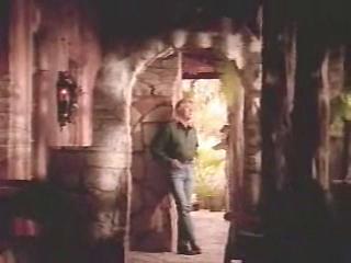 play video on Singing Fool