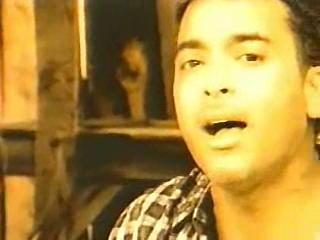play video on Singing Fool