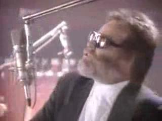 play video on Singing Fool