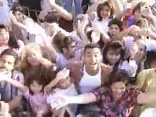 play video on Singing Fool
