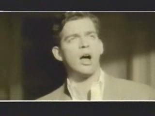 play video on Singing Fool
